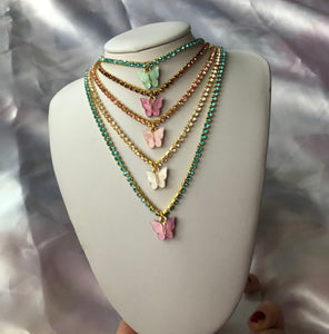 Rhinestone mariposa necklace