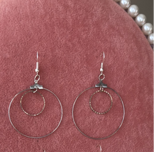 Double circle hoops