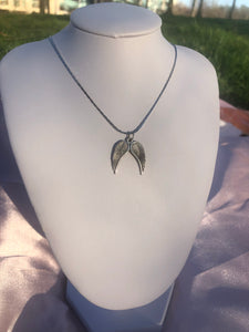 Angel wings necklace