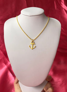 Anchor pendant necklace