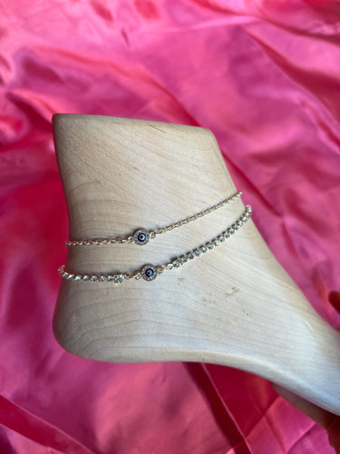 Small crystal evil eye anklet