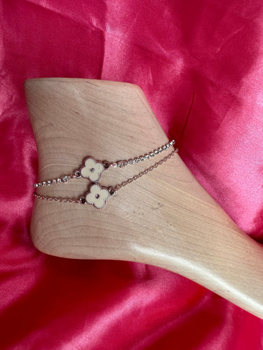 Flower anklet