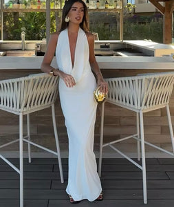 Halter sleeveless maxi dress