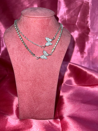 Dainty butterfly necklace