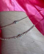 Crystal pendant anklet