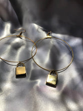 Large lock hoops