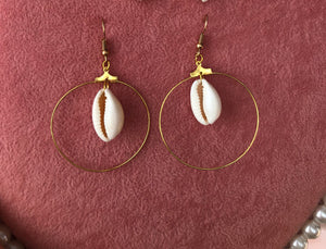 Seashell hoops