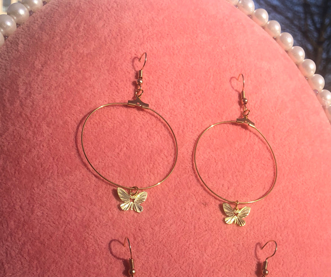 Butterfly hoops