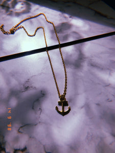 Anchor pendant necklace - Icegoldbyvee