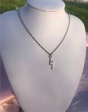 Thunder necklace