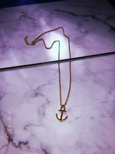 Anchor pendant necklace - Icegoldbyvee