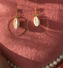 Seashell hoops